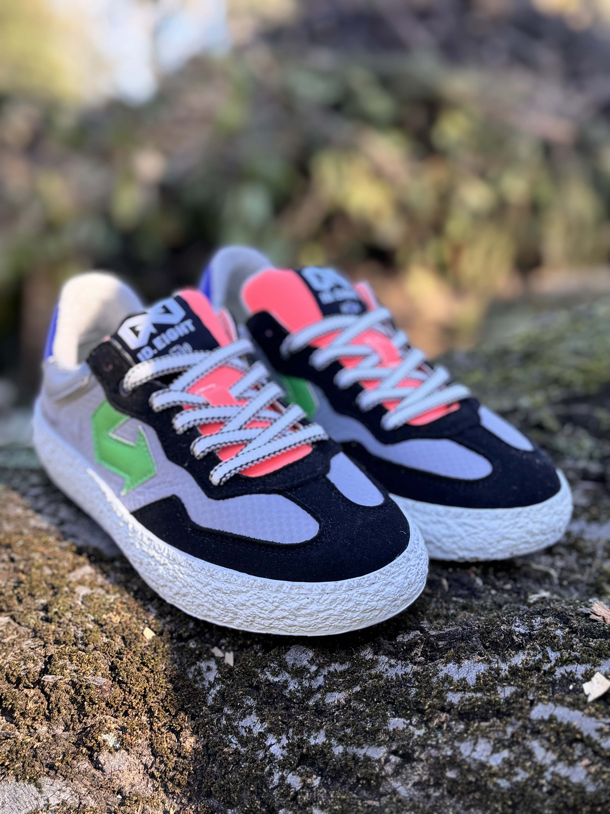 SNEAKERS ID EIGHT - URIDURI
