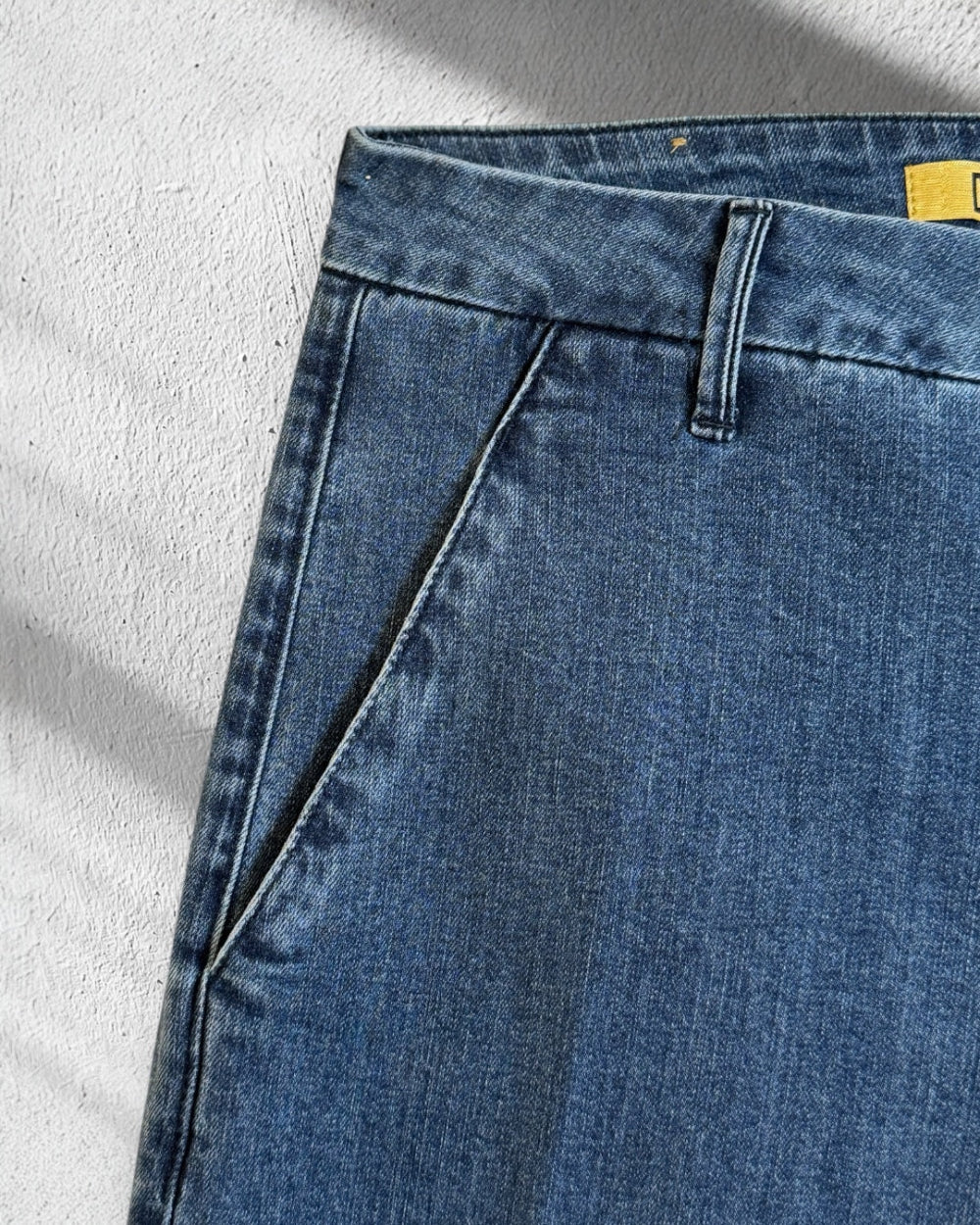 pantaloni_ jeans_