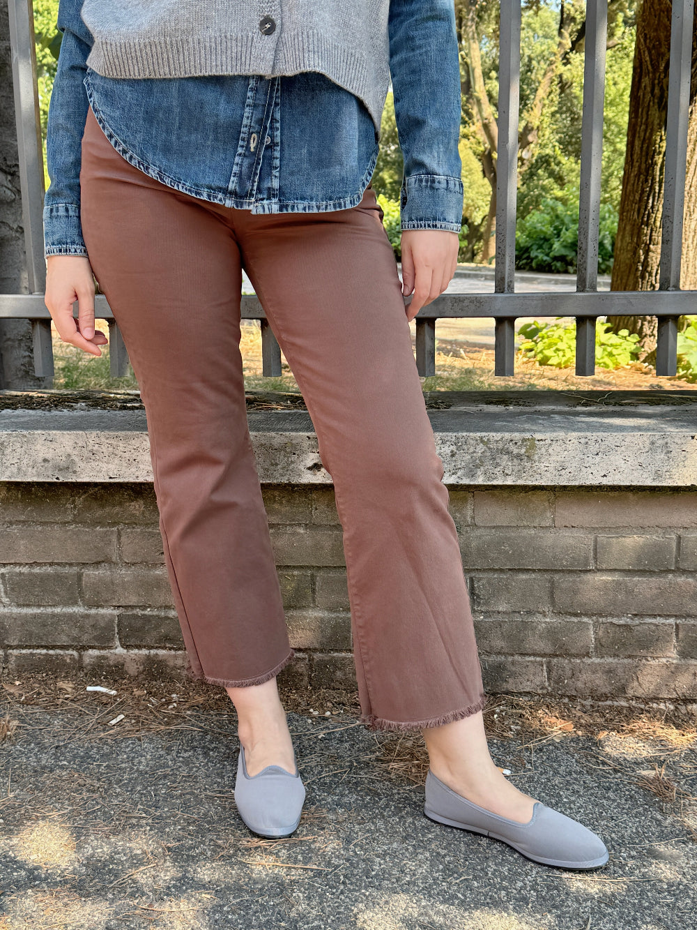 pantaloni